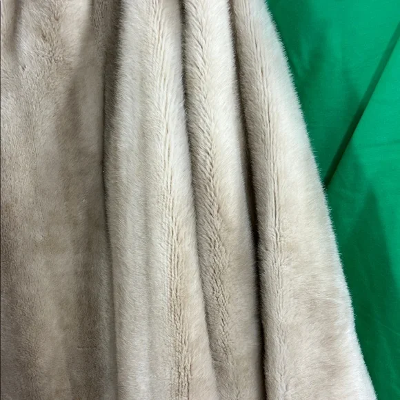 Vintage Tissavel France Coat Fur Faux Winter Cream Lined Acrylic Made in England - Picture 14 of 16